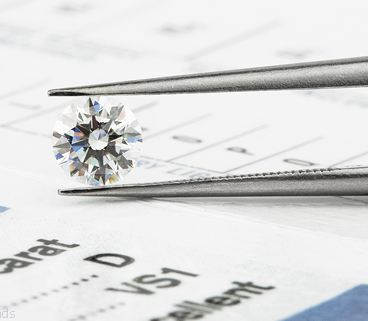 Вы всегда выбираете драгоценные камни только высшего качества?